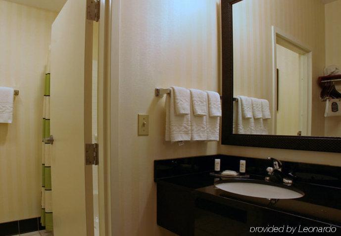 Fairfield Inn Suites Брансвік Екстер'єр фото