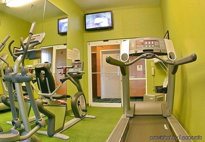 Fairfield Inn Suites Брансвік Зручності фото