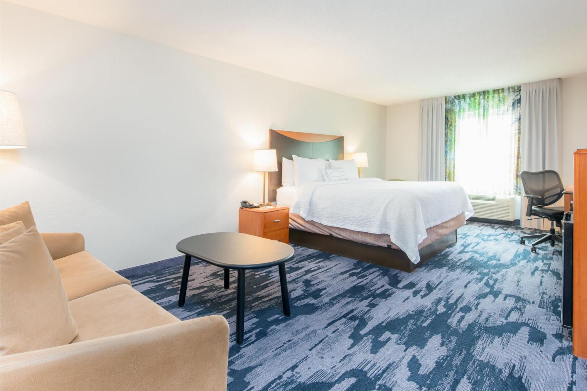 Fairfield Inn Suites Брансвік Екстер'єр фото