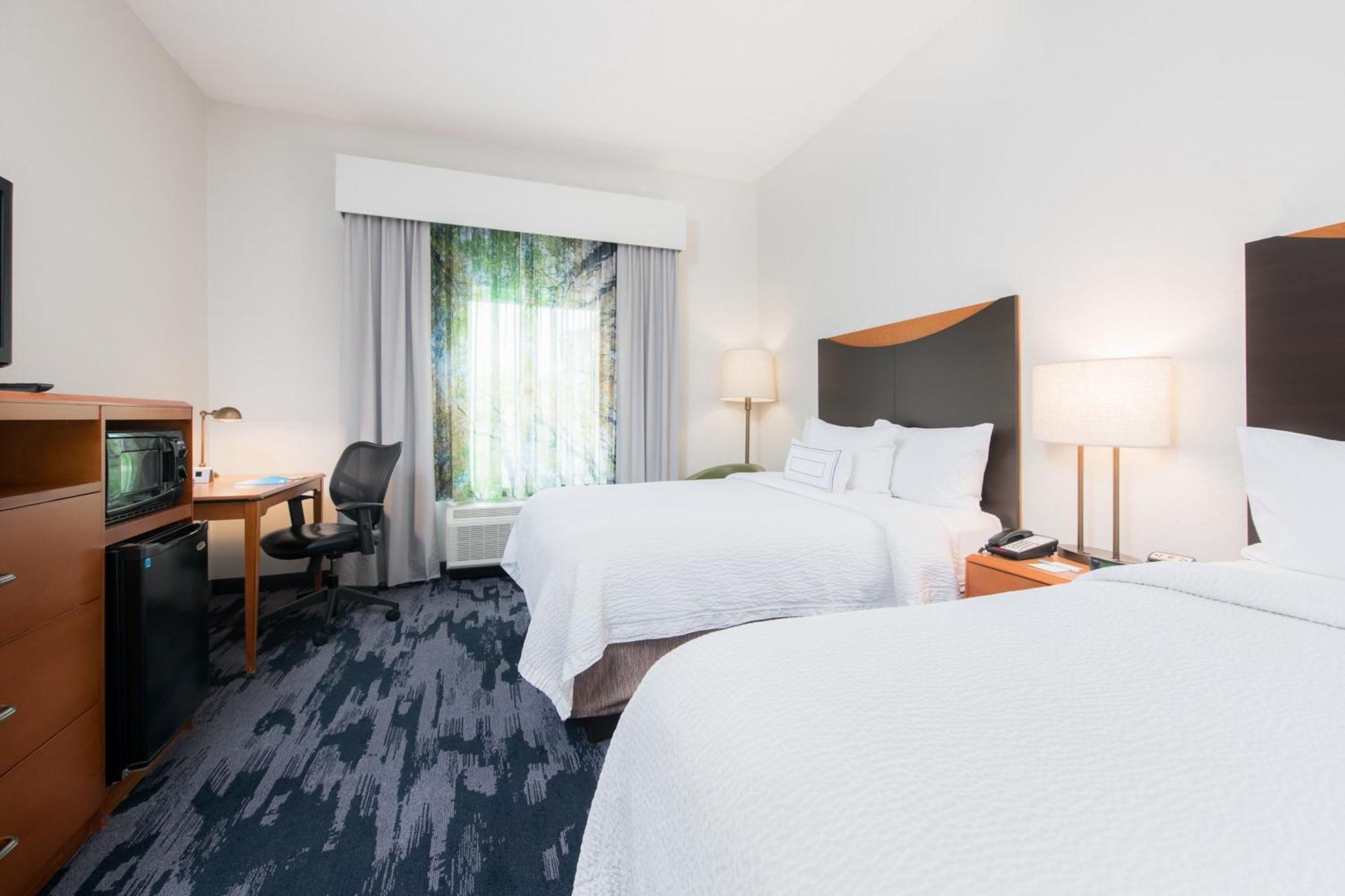 Fairfield Inn Suites Брансвік Екстер'єр фото