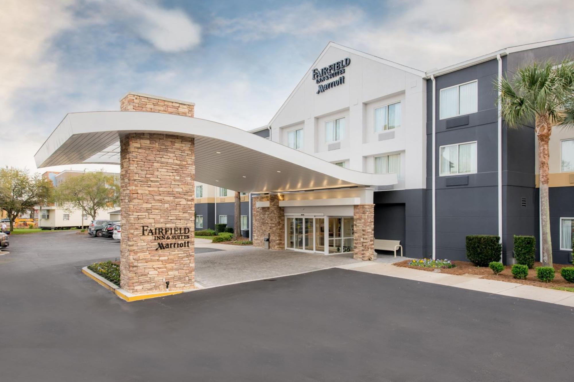 Fairfield Inn Suites Брансвік Екстер'єр фото